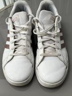 Sneakers van Adidas, Ophalen of Verzenden, Zo goed als nieuw