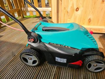 Grasmaaier Bosch, Tuin en Terras, Ophalen, Gebruikt, Elektrische grasmaaier, Elektrische starter
