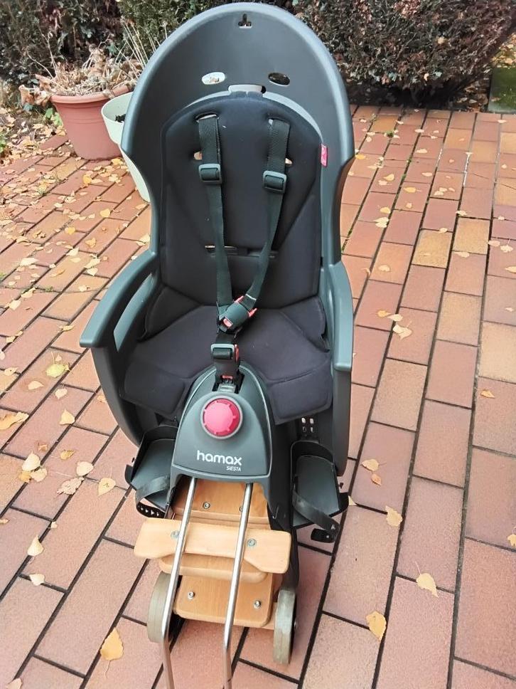 Hamax fietsstoeltje, Fietsen en Brommers, Fietsaccessoires | Fietsstoeltjes, Gebruikt, Achterzitje, Voetsteuntjes, Ophalen