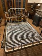 Lit Double en Métal Blanc – Style Romantique, Maison & Meubles, Comme neuf, Enlèvement, Deux personnes, Bois