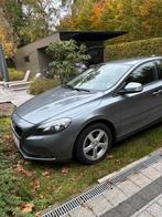 Volvo V40 T2, Auto's, Volvo, Euro 5, Zwart, 4 cilinders, 5 deurs