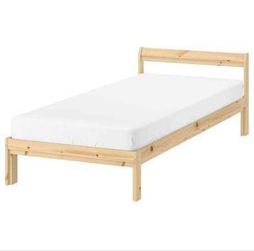 nieuw natuurlijk massief grenen bed van 90 cm/200 cm beschikbaar voor biedingen