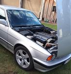 BMW 520i e34, Autos, Argent ou Gris, 4 portes, Boîte manuelle, Alcantara