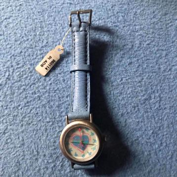 Montre Chipie vintage, cadran coeur, bleu clair, Enlèvement ou Envoi, Neuf, Ustensile