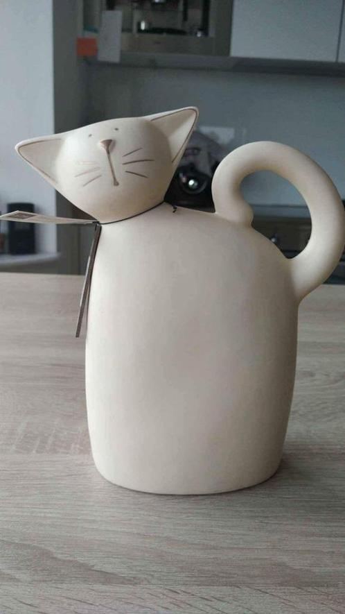 Posture chat cat j-line original, Collections, Statues & Figurines, Neuf, Autres types, Enlèvement ou Envoi