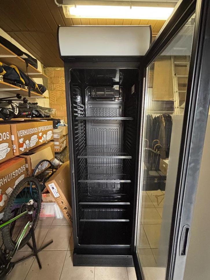 Diamond koelkast met glazen deur 382l, Elektronische apparatuur, Koelkasten en IJskasten, Zo goed als nieuw, Zonder vriesvak, 200 liter of meer