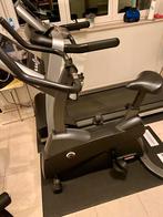 Vélo appartement life fitness C1, Sports & Fitness, Comme neuf, Jambes, Vélo d'appartement