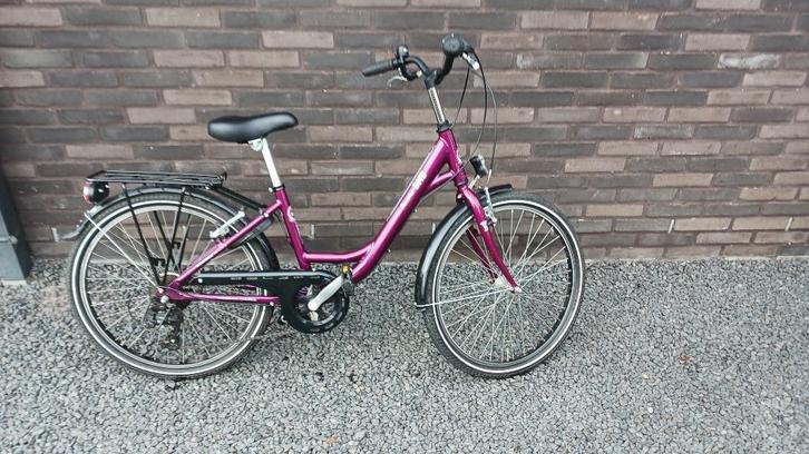 Mooi BNB meisjesfiets 24 inch, Fietsen en Brommers, Fietsen | Meisjes, Gebruikt, 24 inch, Versnellingen, Ophalen