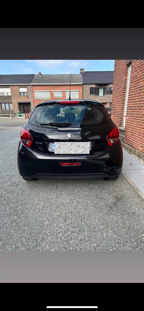 Peugeot 208 1.2L, Auto's, Peugeot, Particulier, Benzine, Euro 6, Stadsauto, 5 deurs, Handgeschakeld, Zwart, Zwart, Voorwielaandrijving