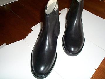 Nieuwe laarzen heren VERA PELLE 42 Np € 145  beschikbaar voor biedingen