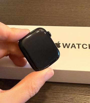 Apple Watch SE2 44mm Special Edition 2de generatie 2024 beschikbaar voor biedingen