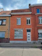 Instapklare woning in rustige buurt in Kortrijk, EPC-C, Immo, Appartementen en Studio's te huur, 50 m² of meer, Provincie West-Vlaanderen