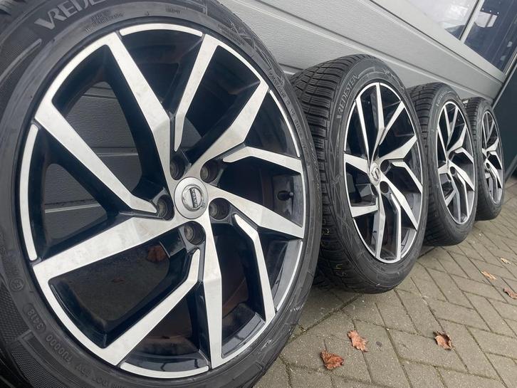 18 inch Volvo V60 Hybrid V40 S60 V90 S90 velgen winterbanden, Auto-onderdelen, Banden en Velgen, Banden en Velgen, Winterbanden