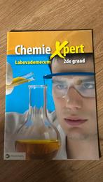 Chemie xpert vademecum 2de graad, Ophalen of Verzenden, Zo goed als nieuw, Nederlands