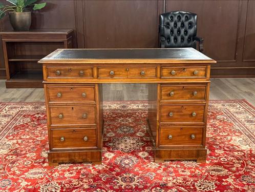 Antiek klassiek Engels bureau #476, Huis en Inrichting, Bureaus, Zo goed als nieuw, Bureau, Ophalen of Verzenden