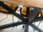 Boomstam Eettafel volhout, Huis en Inrichting, Ophalen, Zo goed als nieuw