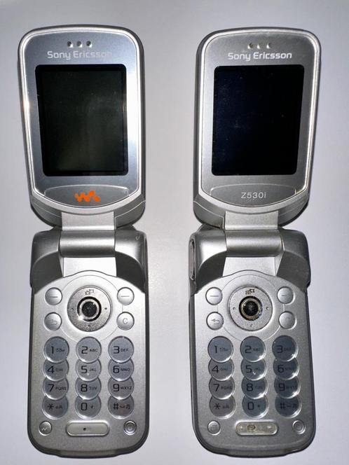 Sony Ericsson Collector mobiele telefoonduo, Telecommunicatie, Mobiele telefoons | Sony, Gebruikt, Zonder abonnement, Inklapmodel