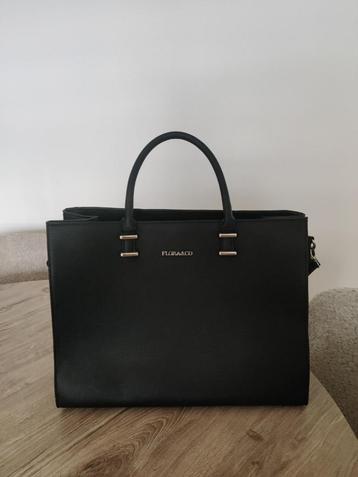 FLORA & CO zwarte tas  beschikbaar voor biedingen