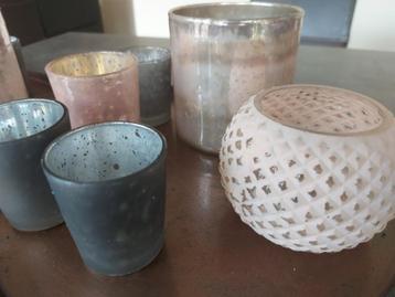 Kaarshouders beschikbaar voor biedingen