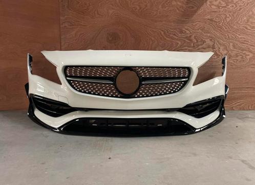 MERCEDES CLA-KLASSE W117 VOORBUMPER CLA 45 AMG LOOK IN KLEUR, Auto-onderdelen, Carrosserie, Bumper, Mercedes-Benz, Nieuw, Ophalen