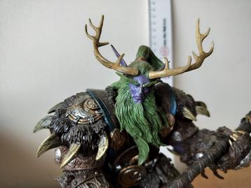 World of Warcraft Night Elf Druid - Broll Bearmantle, Enlèvement ou Envoi, Comme neuf