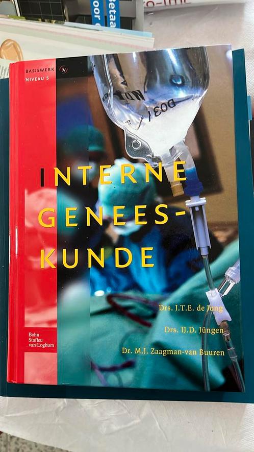 J.T.E. de Jong - Interne geneeskunde, Boeken, Wetenschap, Zo goed als nieuw, Ophalen