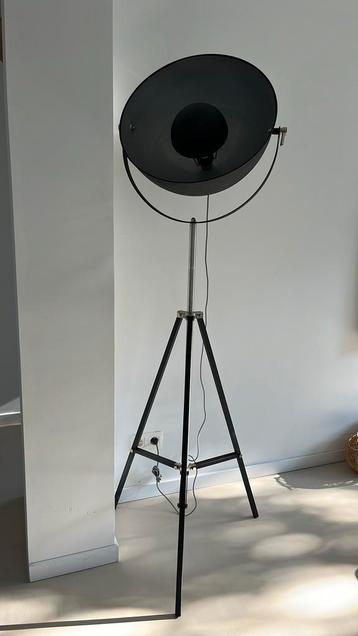 Steinhauer Sunflower tripod vloerlamp beschikbaar voor biedingen