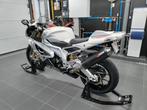 Aprilia RSV1000R, Motoren, 2 cilinders, Sportuitlaat, Motorrijbewijs A, Super Sport