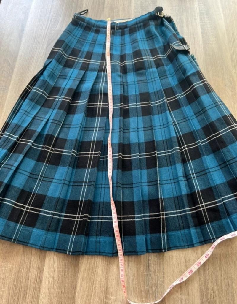 Kilt écossais femme, Ophalen, Gedragen