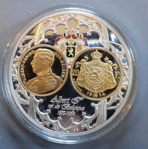 medaille roi albert 1er, Collections, Maisons royales & Noblesse, Neuf, Timbre(s) ou Monnaie(s), Enlèvement ou Envoi