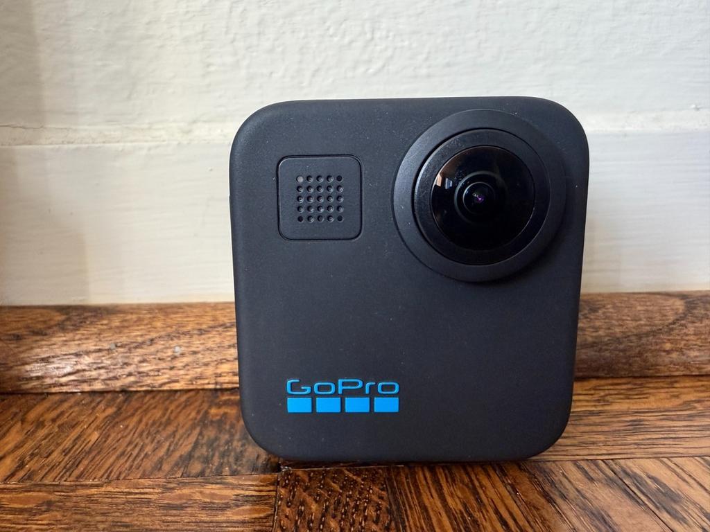 GoPro MAX 360 Action Camera + Accessories Bundle, TV, Hi-fi & Vidéo, Caméras action, Comme neuf, GoPro, Enlèvement ou Envoi