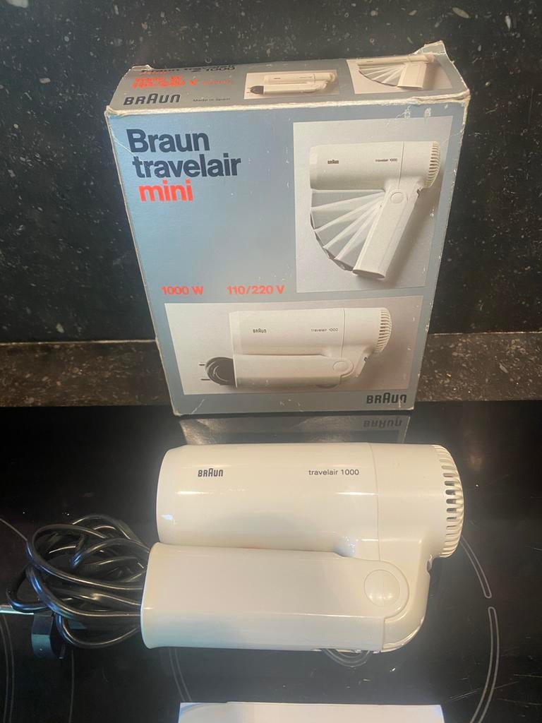 BRAUN travelair mini 1000 haardroger by ROBERT OBERHEIM, Collections, Marques & Objets publicitaires, Comme neuf, Ustensile, Enlèvement ou Envoi