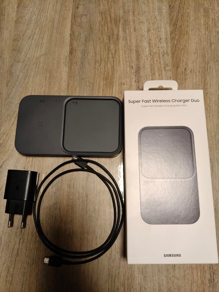 Samsung EP-P5400, Télécoms, Téléphonie mobile | Chargeurs pour téléphone, Comme neuf, Samsung, Enlèvement