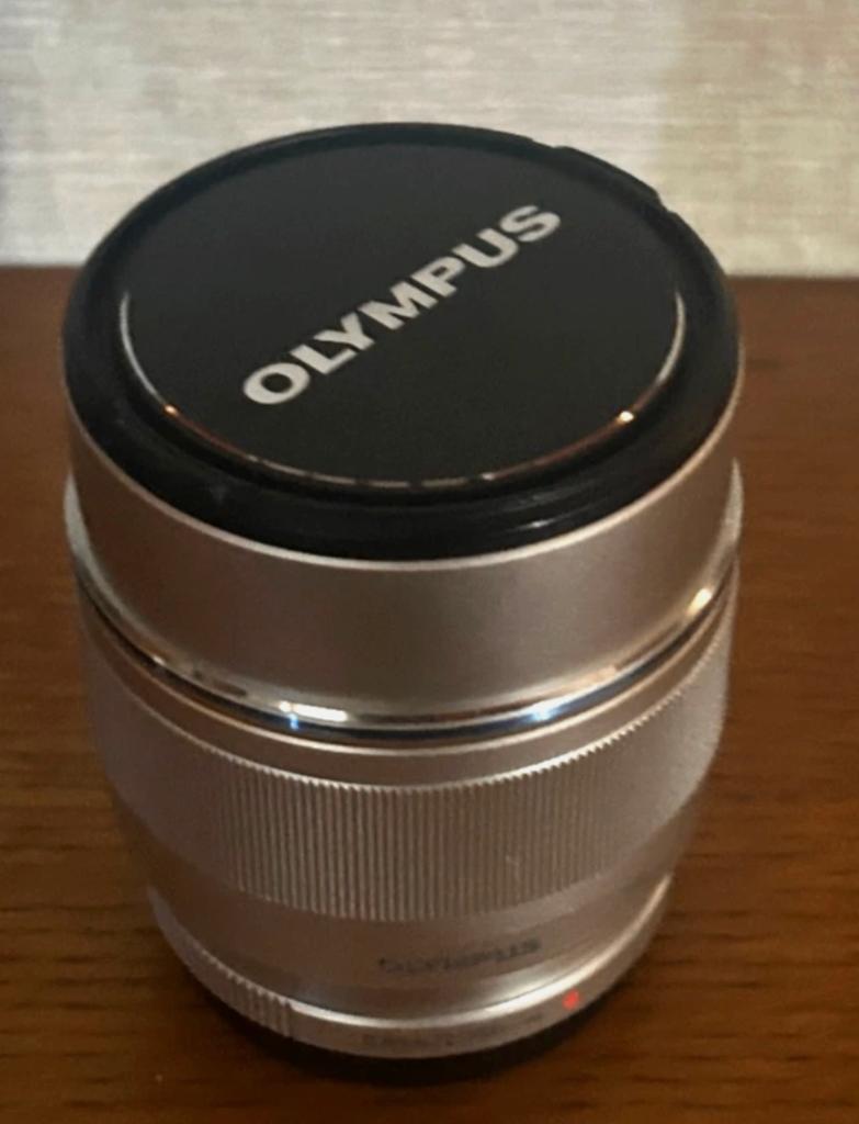 Olympus M.Zuiko 75-75mm f/1.8 ED, Ophalen of Verzenden, Gebruikt, Telelens