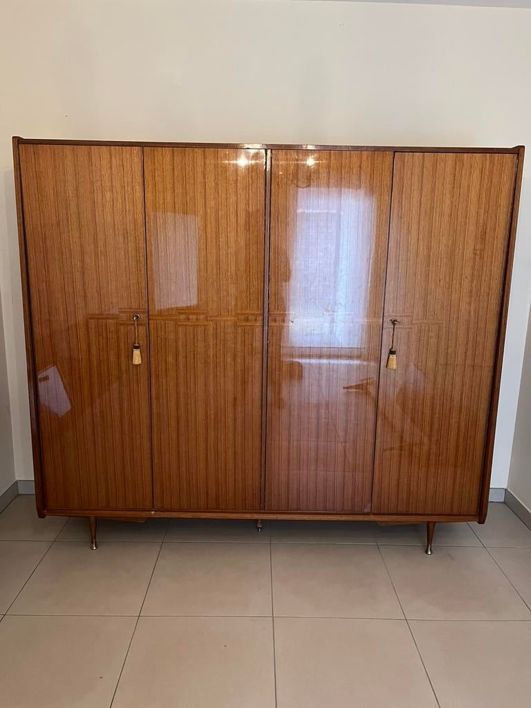 Vintage kleerkast 2m x 1,8 m, Ophalen, Gebruikt