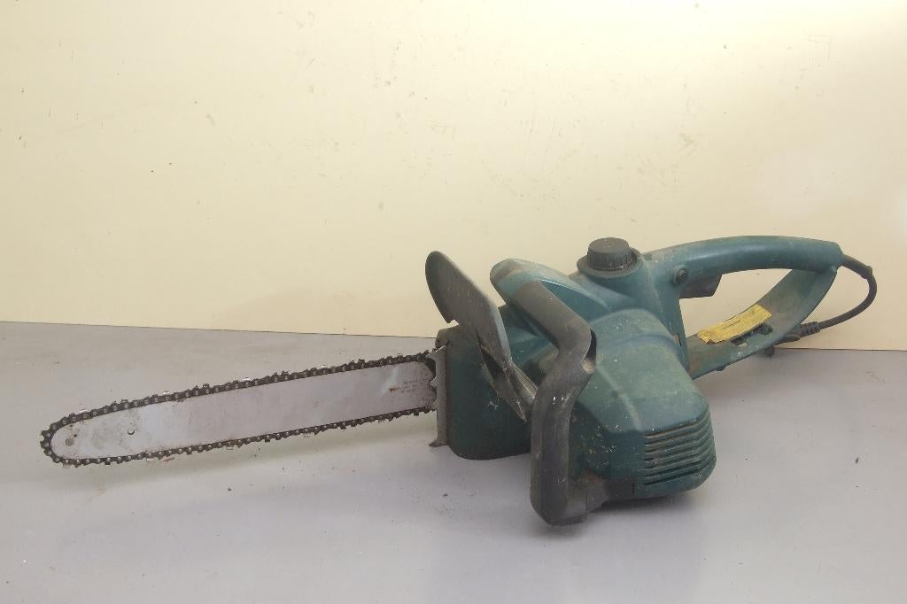 Kettingzaag 2200 W automat-kettingsmering, wegens bomen weg, Ophalen, Gebruikt, 1200 watt of meer, Kettingzaag