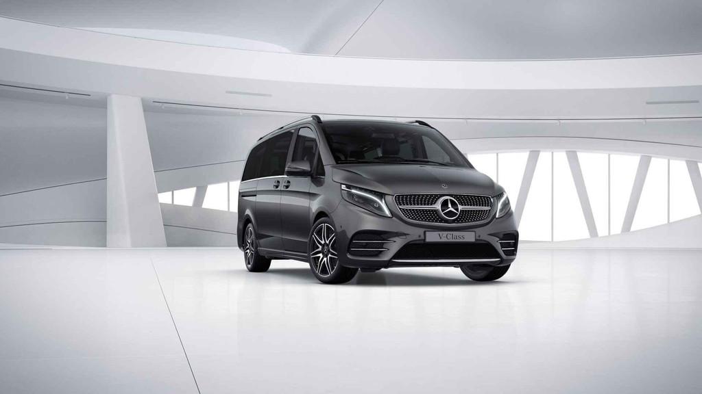 Mercedes-Benz V-Klasse 300 D 4MATIC AMG Line Dodehoekassiste, Auto's, Mercedes-Benz, Automaat, 4 cilinders, 2000 kg, https://public.car-pass.be/vhr/f952d4fe-33a3-4373-9133-59cf71b9d128