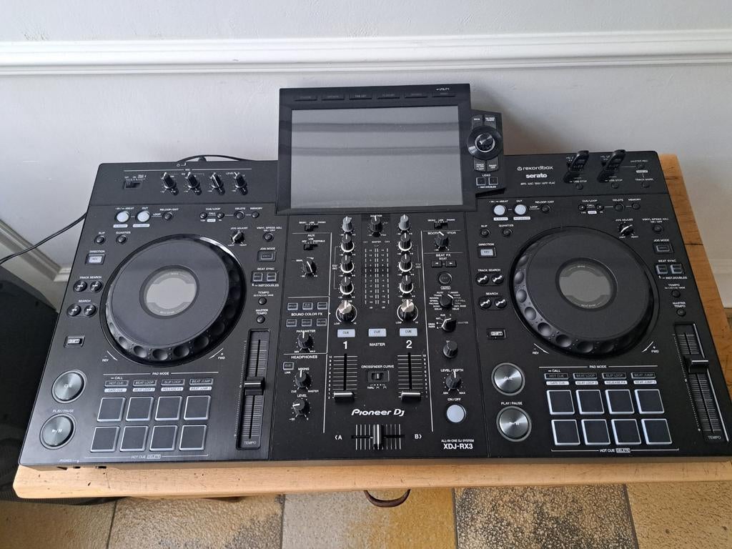 Pioneer DJ XDJ-RX3, Ophalen, Pioneer