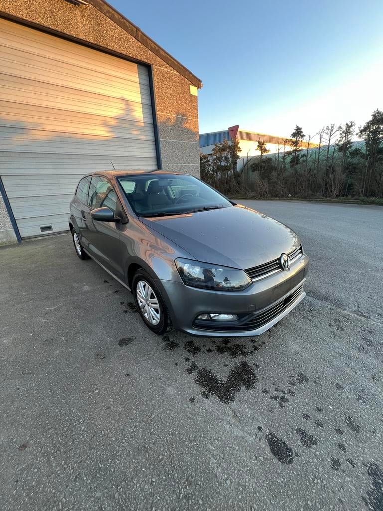 Volkswagen Polo • Benzine • 32000 km •, Autos, Volkswagen, Entreprise, Achat, Polo, ABS, Airbags, Bluetooth, Ordinateur de bord