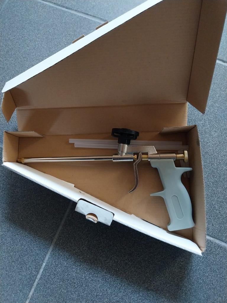 Schuimpistool/isolatie, Ophalen