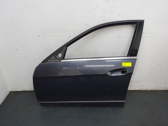 Portier 4Deurs links-voor van een Mercedes E-Klasse (755), Gebruikt, -, Deur, Ophalen of Verzenden