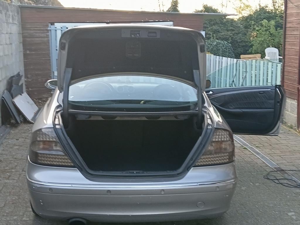 Mercedes 200, Particulier, Diesel, Achat