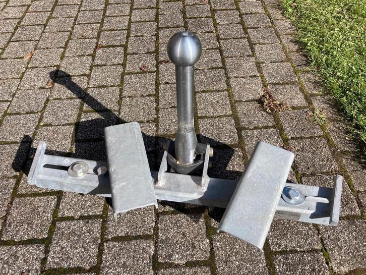 Al-ko disseladapter, Caravans en Kamperen, Caravanaccessoires, Zo goed als nieuw, Ophalen