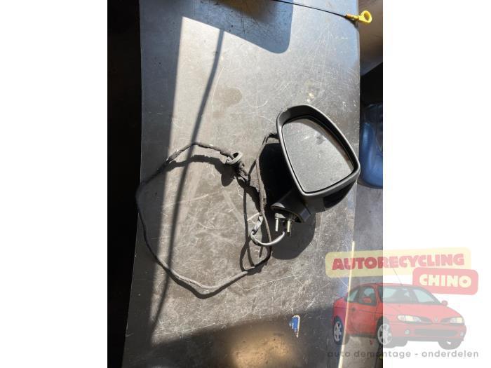 Rétroviseur extérieur gauche d'un Audi A1, Autos : Pièces & Accessoires, Rétroviseurs, Audi, Utilisé, 3 mois de garantie, Enlèvement ou Envoi