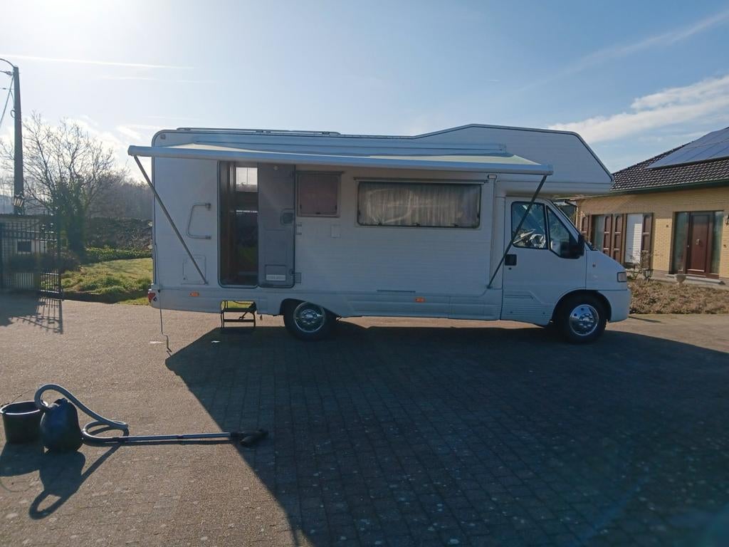 Fiat riviera 7persoons, voor export of opmaak, 11000€, Caravanes & Camping, Camping-cars, Siège de train, Airbags, Toilette à cassette