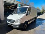 Mercedes-Benz 209 cdi, Zwart, 4 cilinders, 2000 kg, Wit