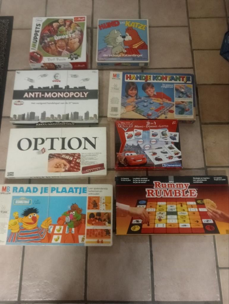 De nombreux jeux de société, au fil des ans (3€ pièce ), Trois ou quatre joueurs, Enlèvement, Comme neuf