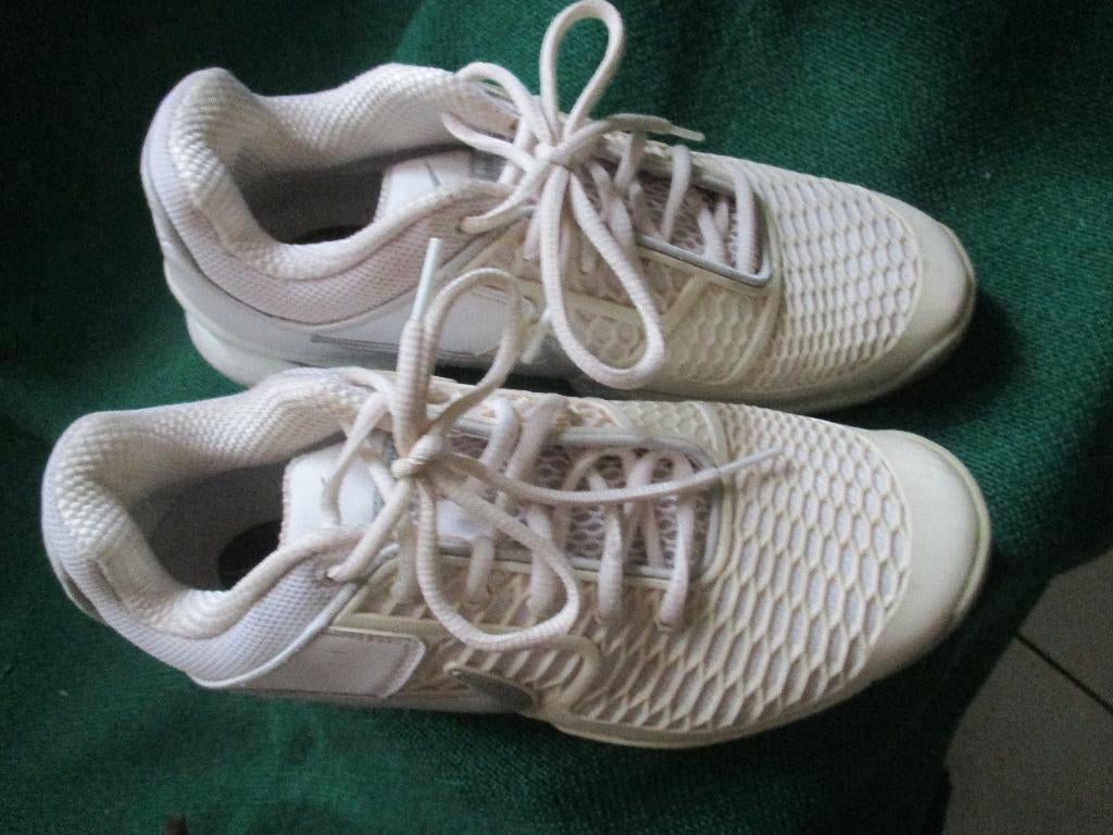 baskets blanches taille 40, Enlèvement ou Envoi, Porté, Chaussures de sports