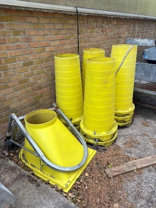 Stortkoker, Enlèvement