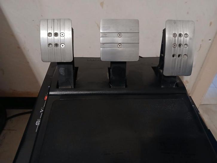 Racepedalen trustmaster t3pa, Games en Spelcomputers, Spelcomputers | Sony Consoles | Accessoires, Ophalen